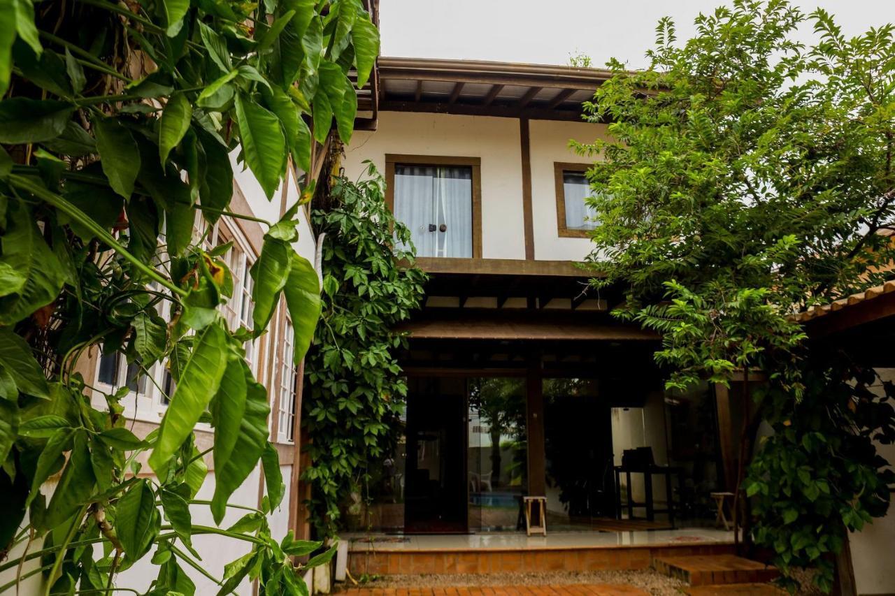 Hotel Pousada Dos Bosques - Refugio Urbano กูยาบา ภายนอก รูปภาพ