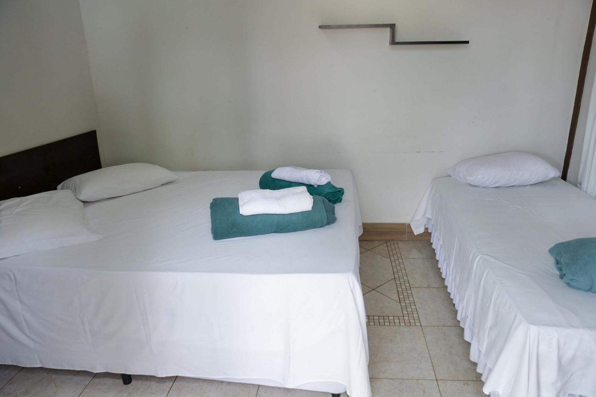 Hotel Pousada Dos Bosques - Refugio Urbano กูยาบา ภายนอก รูปภาพ