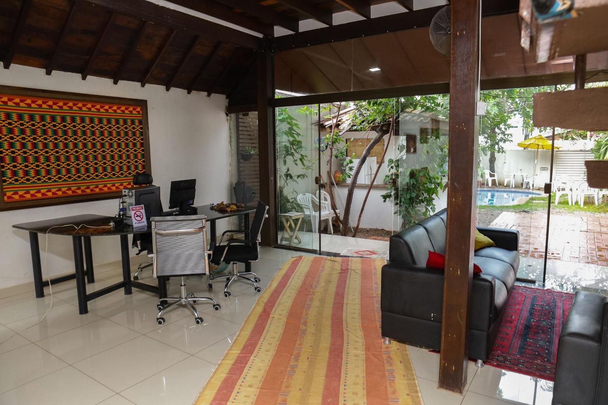 Hotel Pousada Dos Bosques - Refugio Urbano กูยาบา ภายนอก รูปภาพ