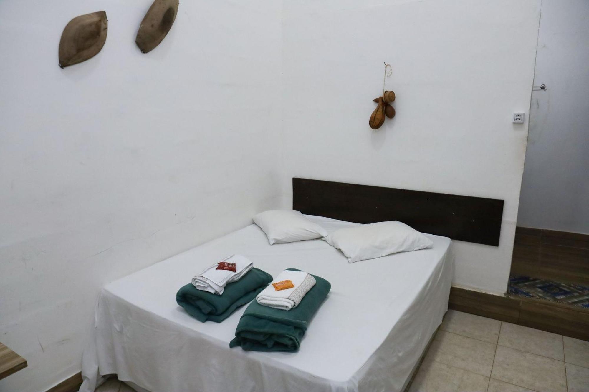Hotel Pousada Dos Bosques - Refugio Urbano กูยาบา ภายนอก รูปภาพ