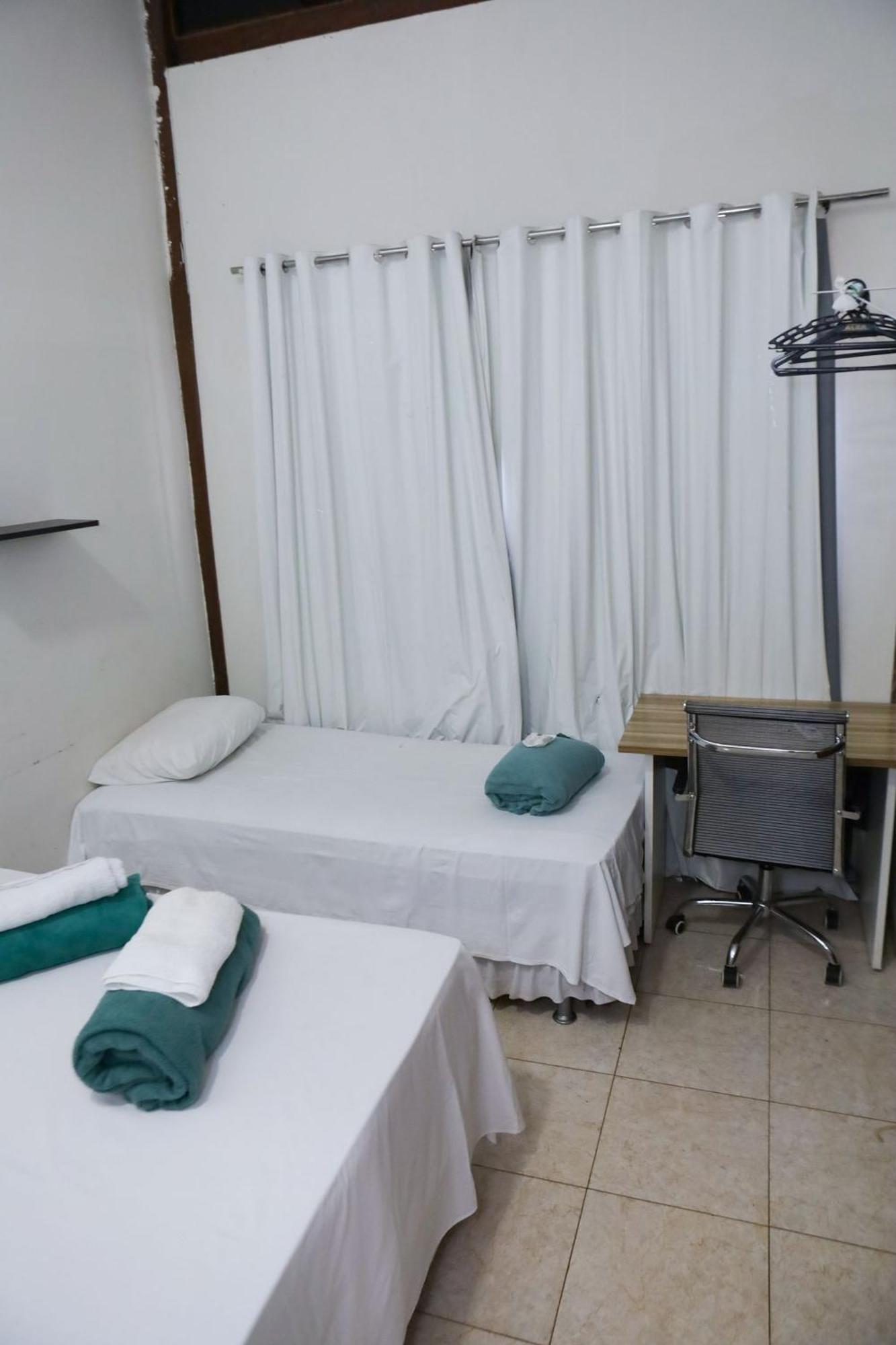 Hotel Pousada Dos Bosques - Refugio Urbano กูยาบา ภายนอก รูปภาพ