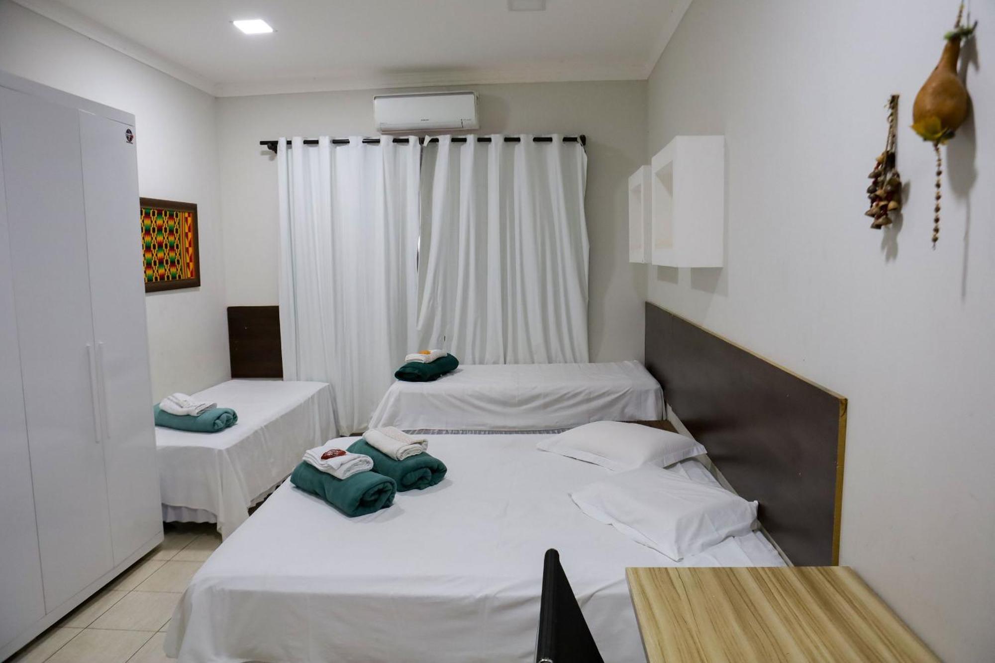 Hotel Pousada Dos Bosques - Refugio Urbano กูยาบา ภายนอก รูปภาพ