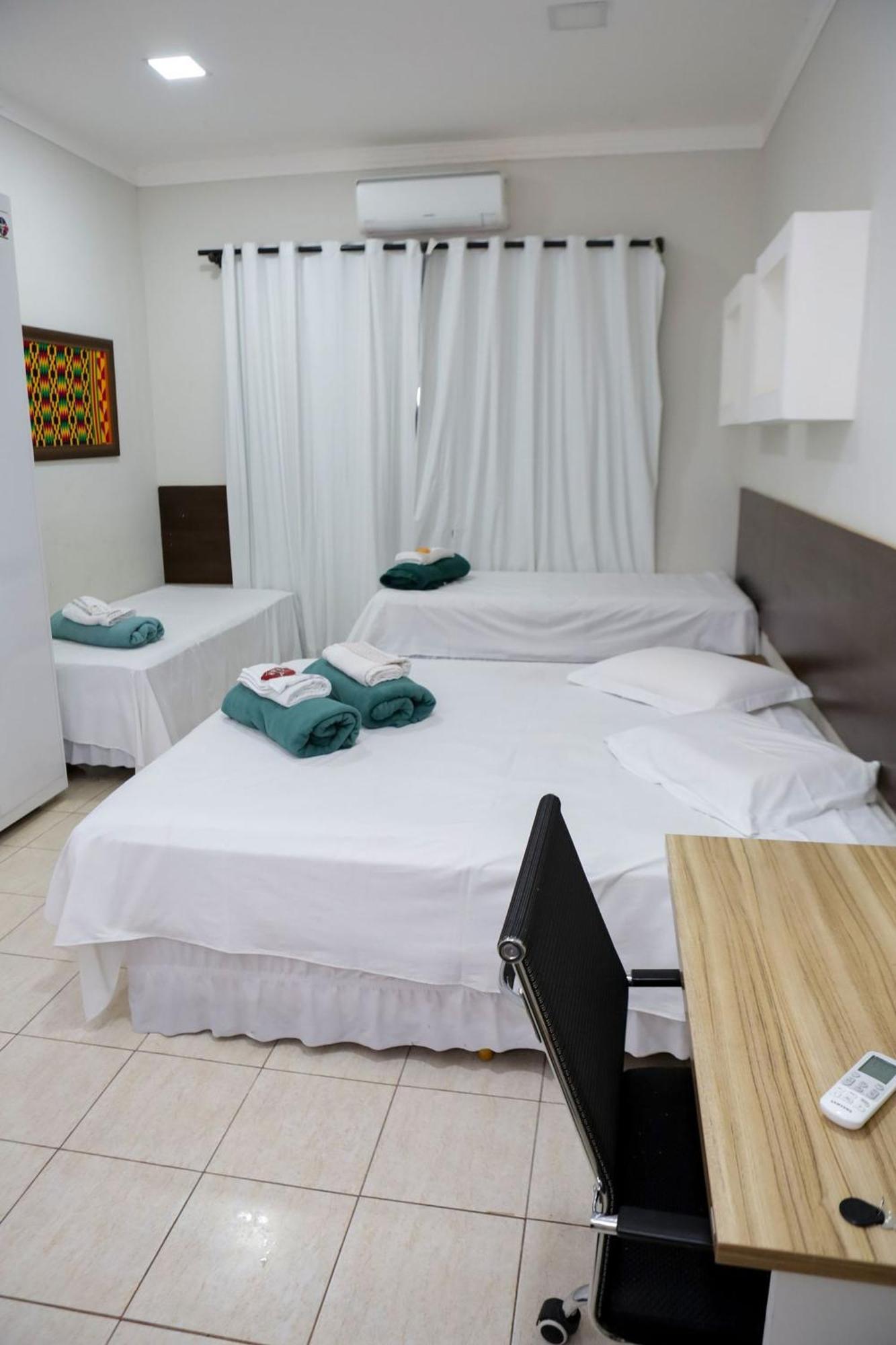 Hotel Pousada Dos Bosques - Refugio Urbano กูยาบา ภายนอก รูปภาพ