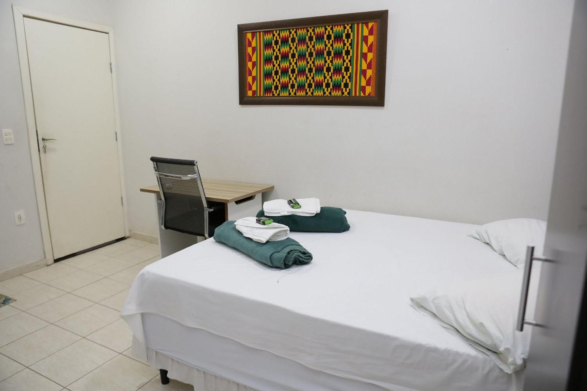 Hotel Pousada Dos Bosques - Refugio Urbano กูยาบา ภายนอก รูปภาพ