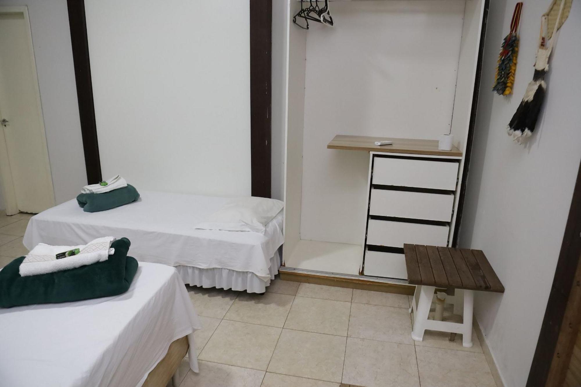 Hotel Pousada Dos Bosques - Refugio Urbano กูยาบา ภายนอก รูปภาพ