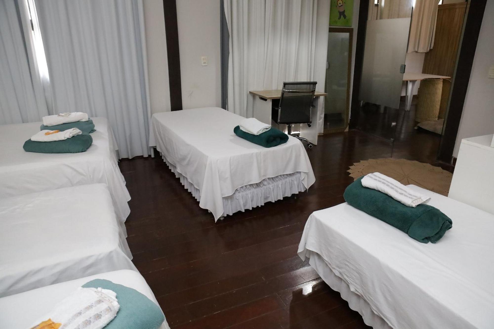 Hotel Pousada Dos Bosques - Refugio Urbano กูยาบา ภายนอก รูปภาพ